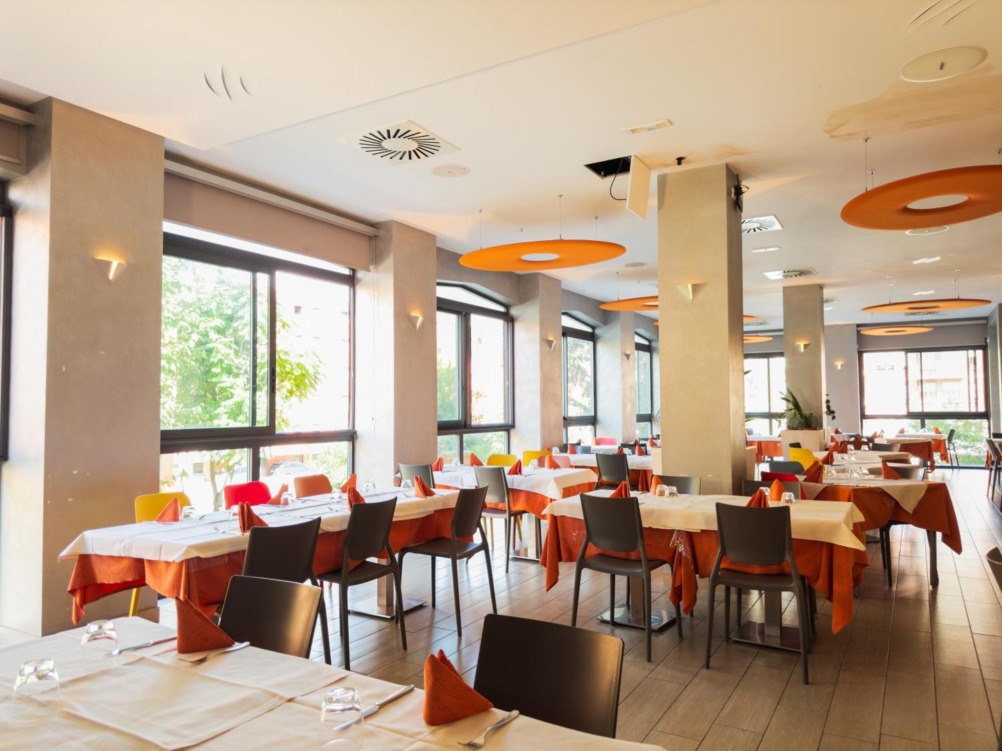 Hotel Astoria Fidenza Ngoại thất bức ảnh