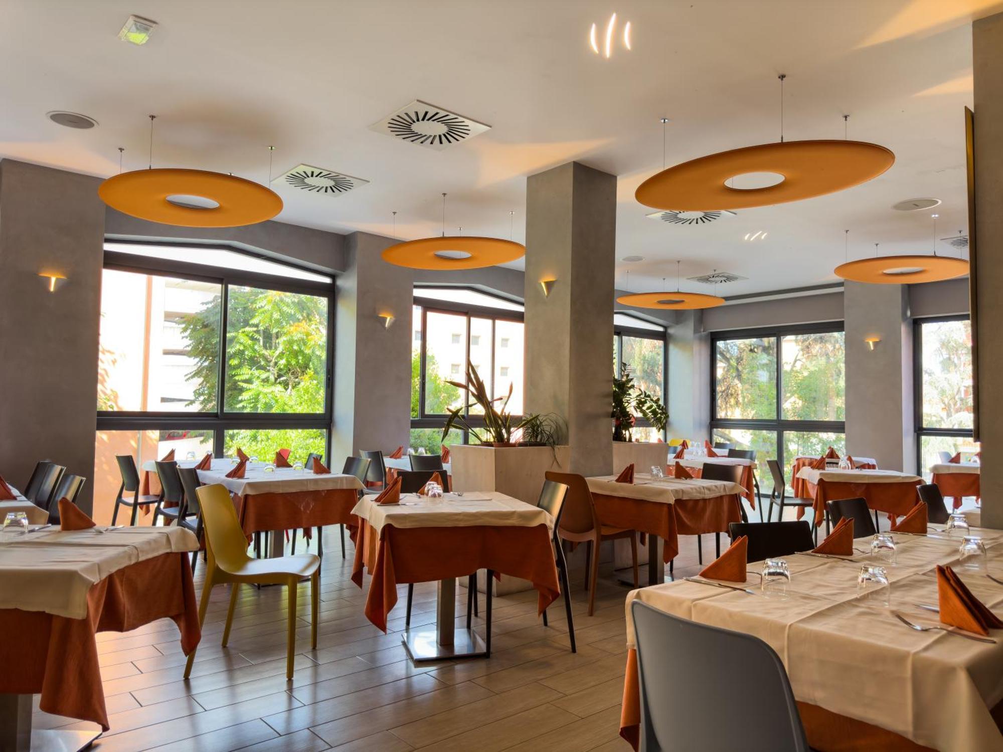 Hotel Astoria Fidenza Ngoại thất bức ảnh